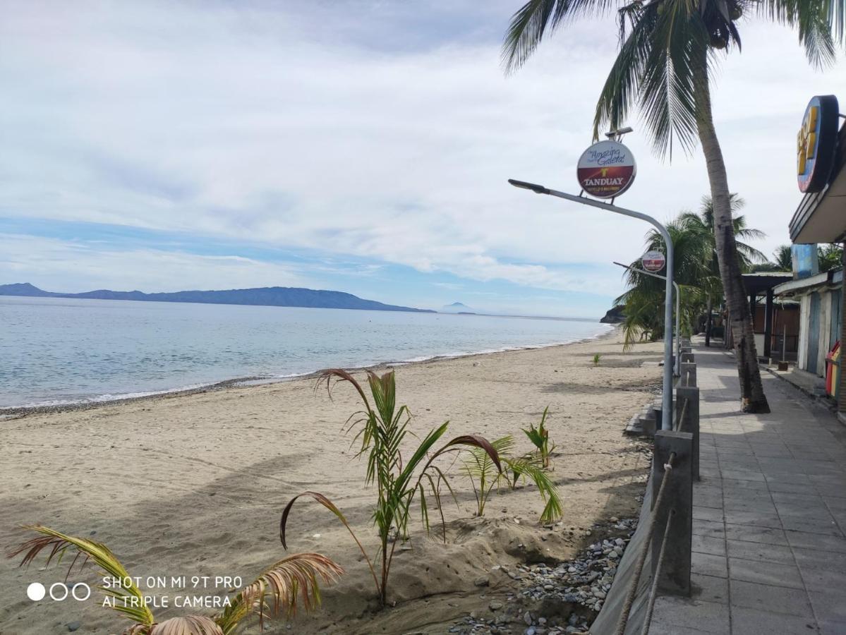 Casa Aviara Resort & Hotel Puerto Galera Exterior foto